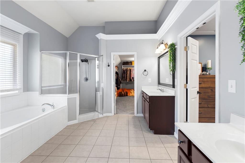 1275 Water View Lane Suwanee, GA 30024 - Photo 34 of 74