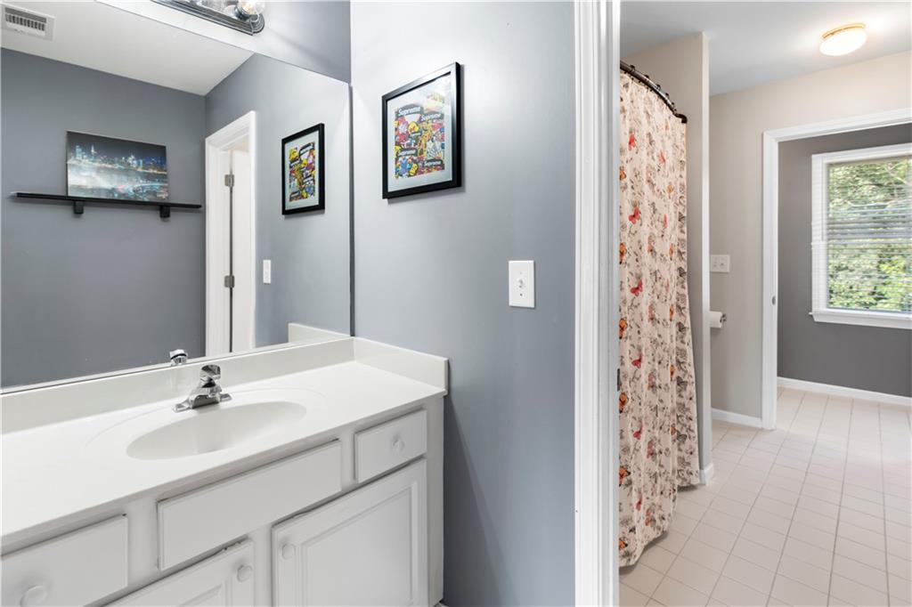 1275 Water View Lane Suwanee, GA 30024 - Photo 41 of 74