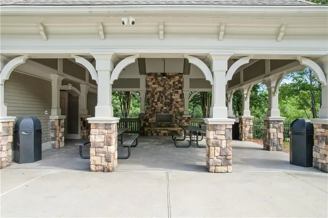 $949,900 | 1275 Water View Lane, Suwanee, GA 30024