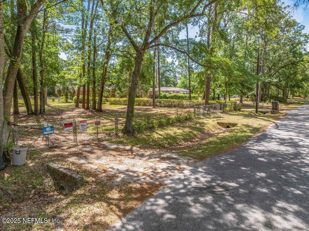 5173 Eulace Road Jacksonville, FL 32210 - Photo 11 of 25 Property Photo