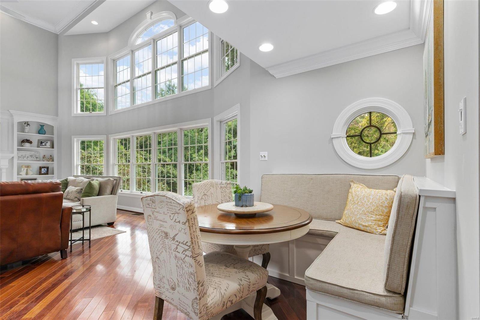 185 Fick Farm Road Chesterfield, MO 63005 - Photo 3 of 52