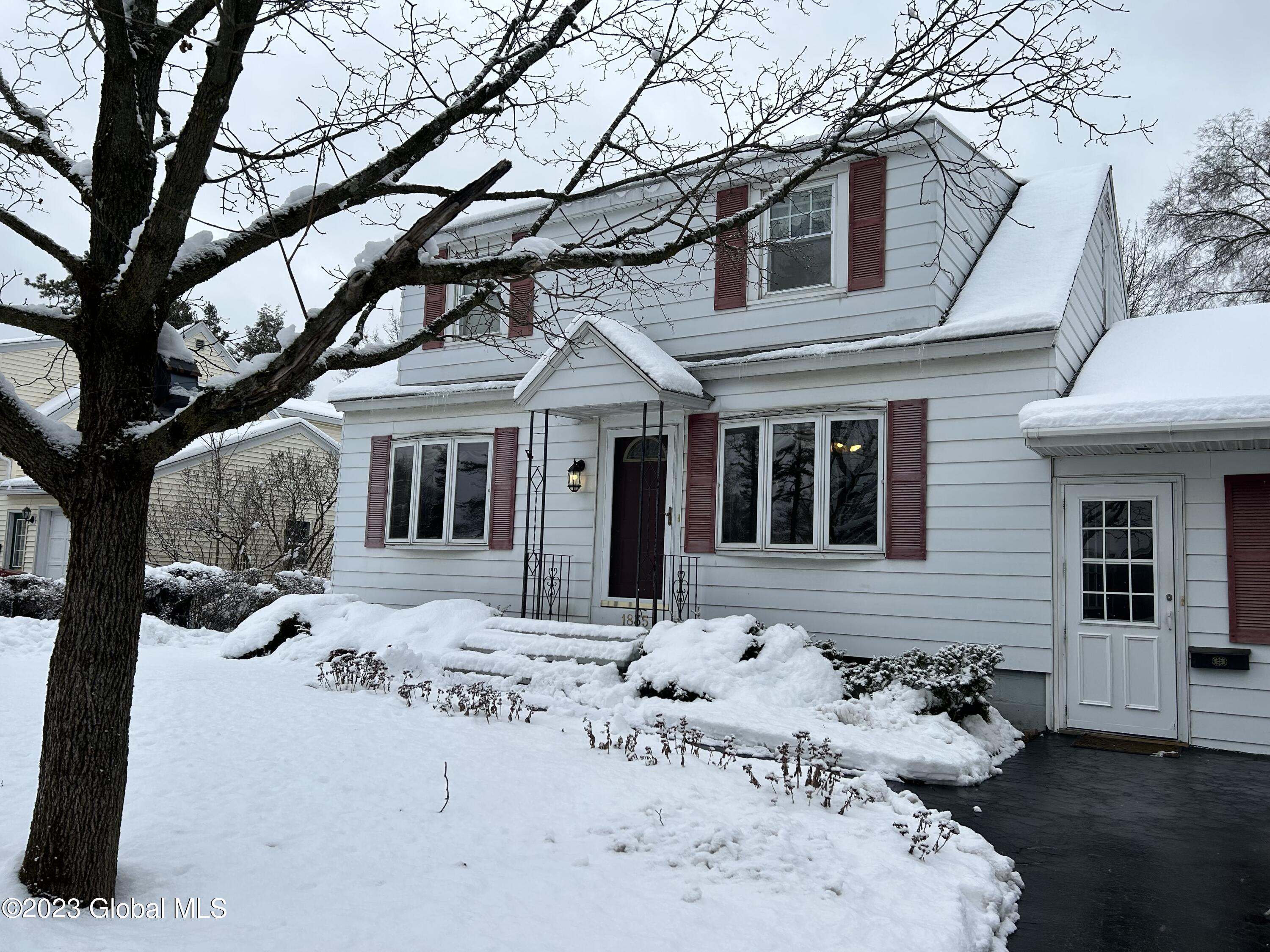 1835 Devendorf Road Rotterdam, NY 12303 - Photo 28 of 33 IMG_3799