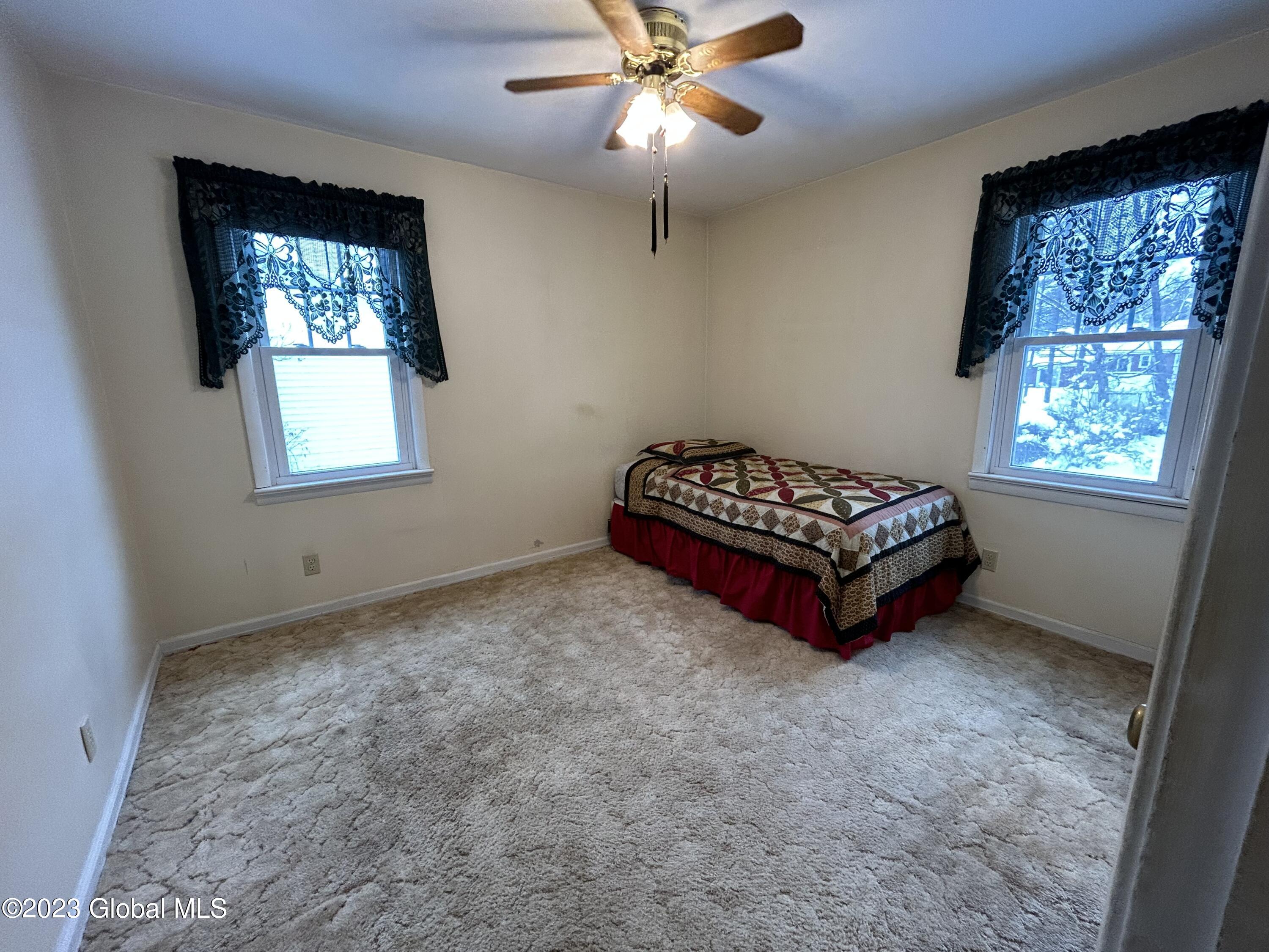 1835 Devendorf Road Rotterdam, NY 12303 - Photo 9 of 33 IMG_3760