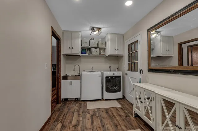 $349,900 | 2556 14 1/2 Avenue Southeast, St. Cloud, MN 56304