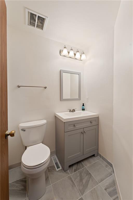 200 Spring Run Drive Monroeville, PA 15146 - Photo 11 of 14 Gallery Image 11