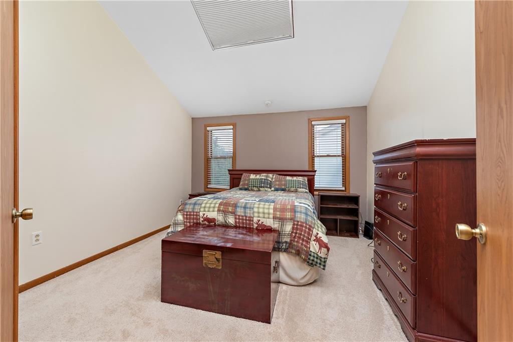 200 Spring Run Drive Monroeville, PA 15146 - Photo 7 of 14 Gallery Image 7