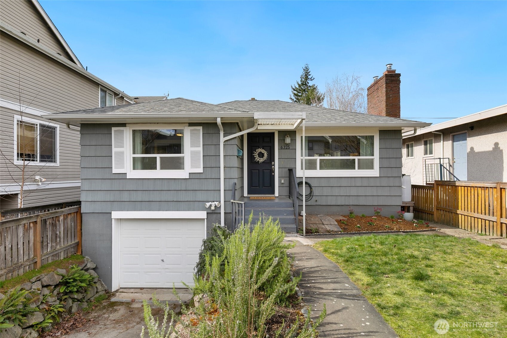 6325 42nd Avenue Southwest Seattle, WA 98136 - Photo 1 of 27