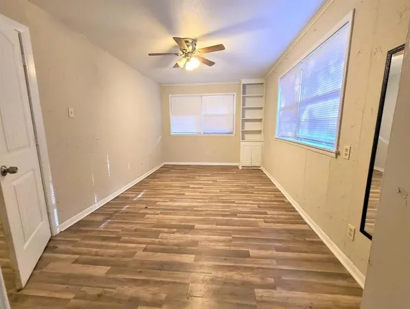 a view of an entryway