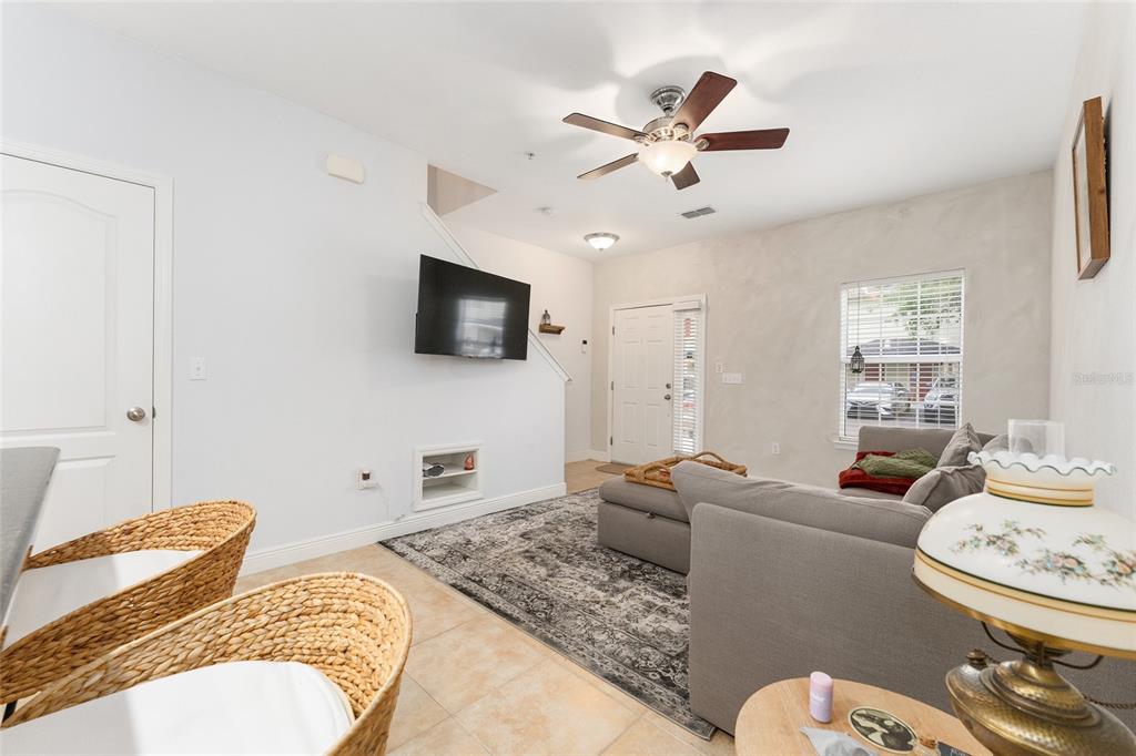 2946 Southwest 35th Place, Unit 42 Gainesville, FL 32608 - Photo 3 of 32