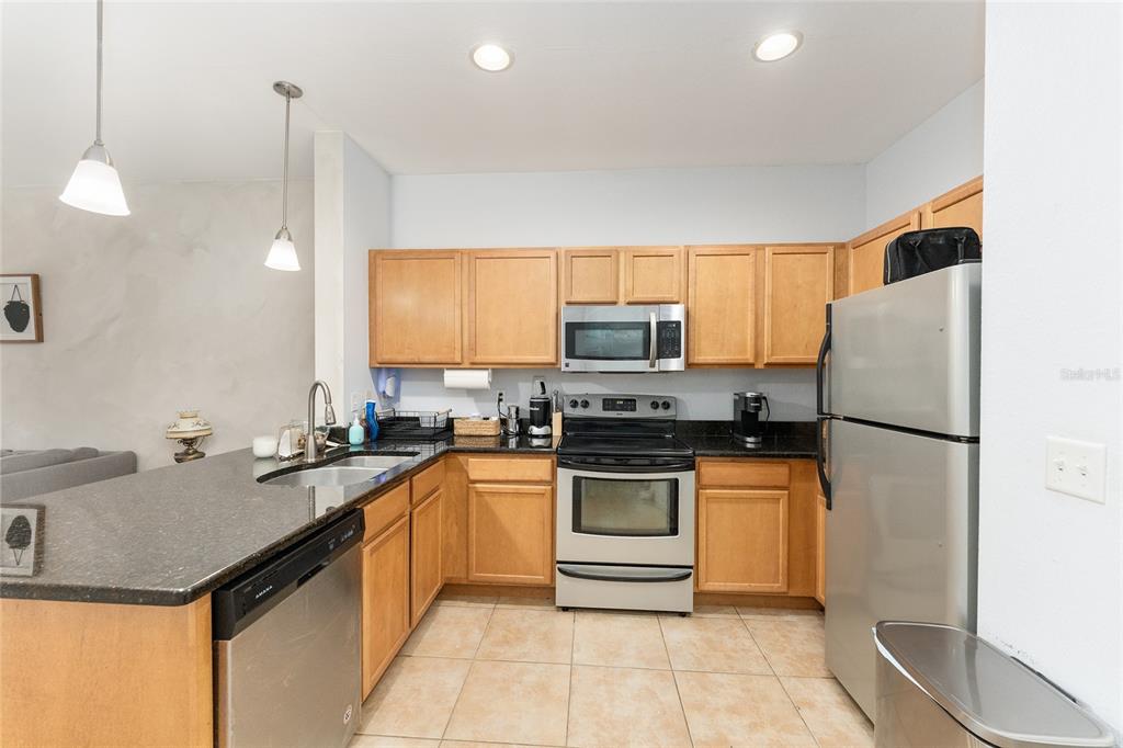 2946 Southwest 35th Place, Unit 42 Gainesville, FL 32608 - Photo 7 of 32