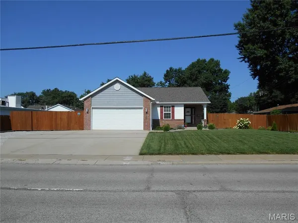 $259,900 | 4605 Maryville Road, Granite City, IL 62040