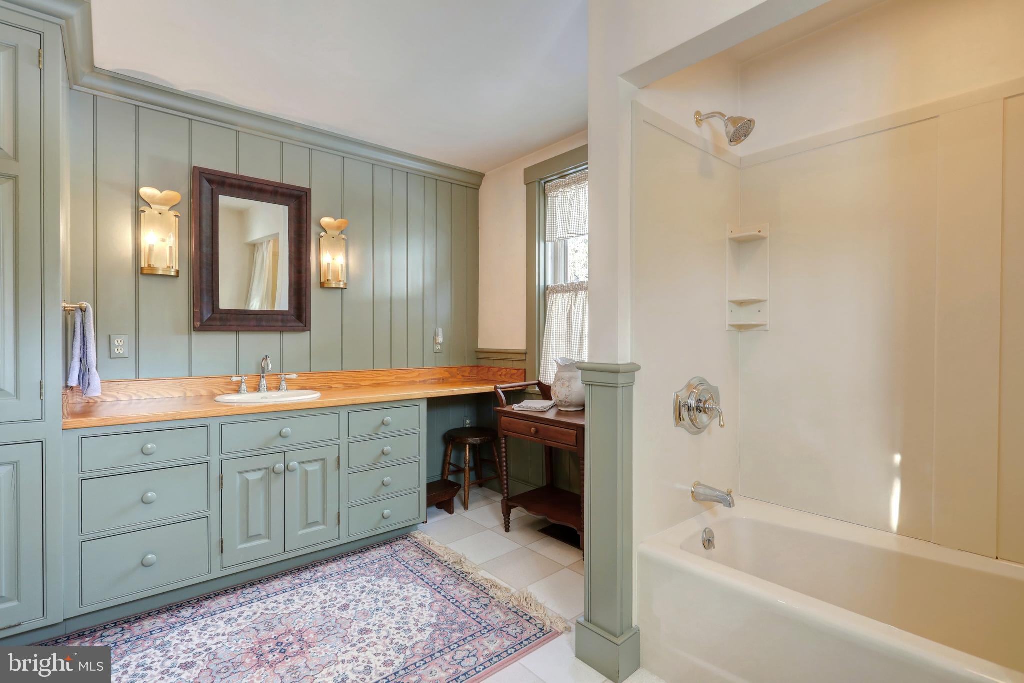 920 Village Road Lancaster, PA 17602 - Photo 24 of 38 Gallery Image 24