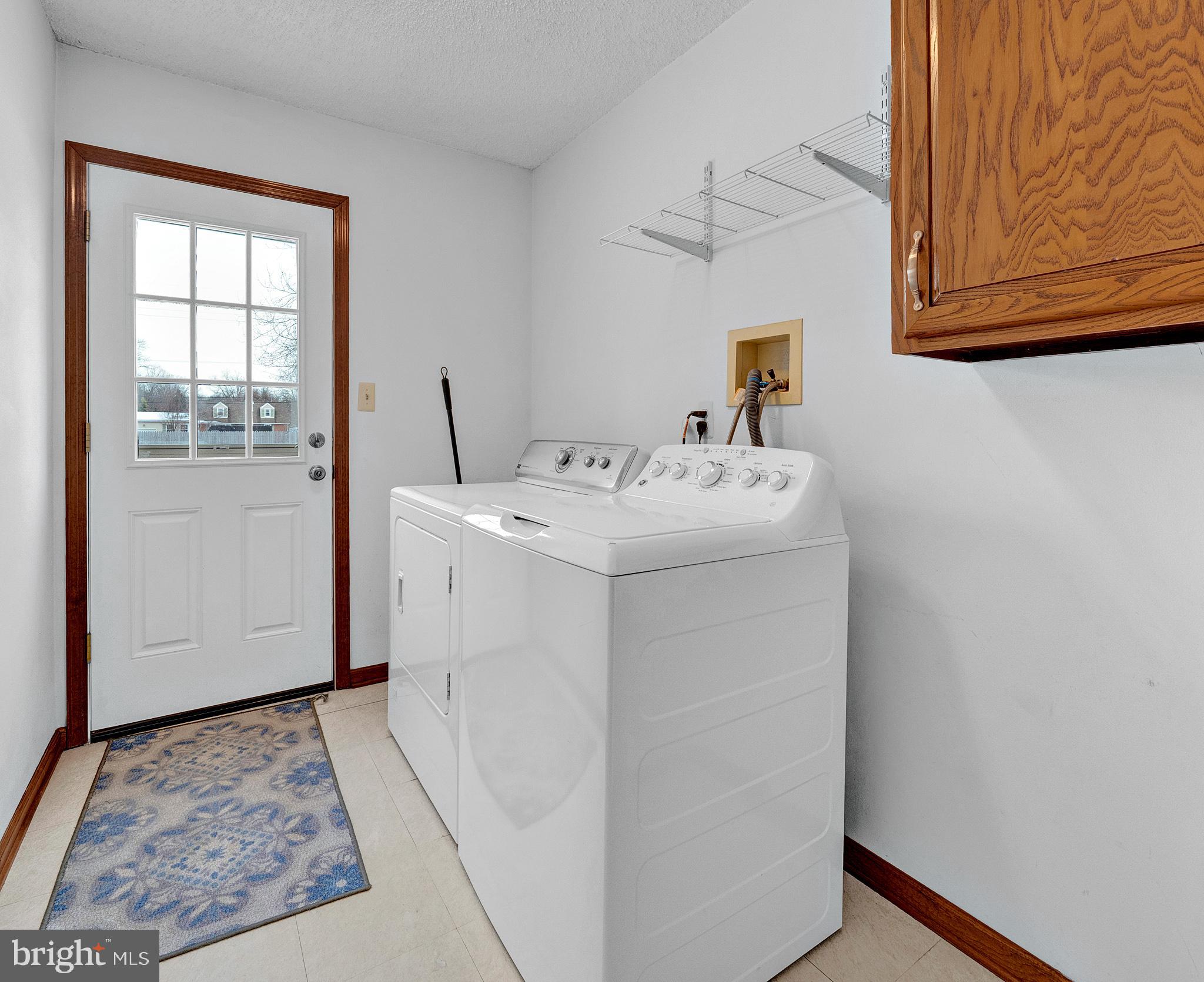 115 Robin Drive Hamilton, NJ 08619 - Photo 26 of 56 Laundry room near kitchen and garage