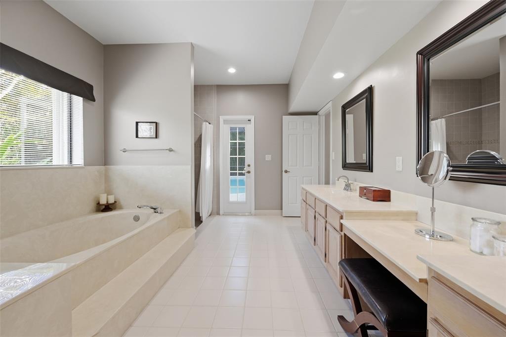 7720 West Upper Ridge Drive Parkland, FL 33067 - Photo 38 of 85 Primary bath