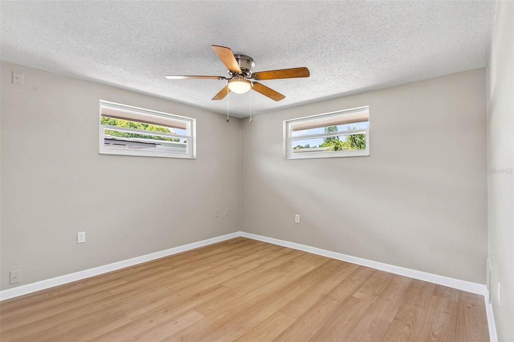 8915 Sterling Lane Port Richey, FL 34668 - Photo 15 of 28