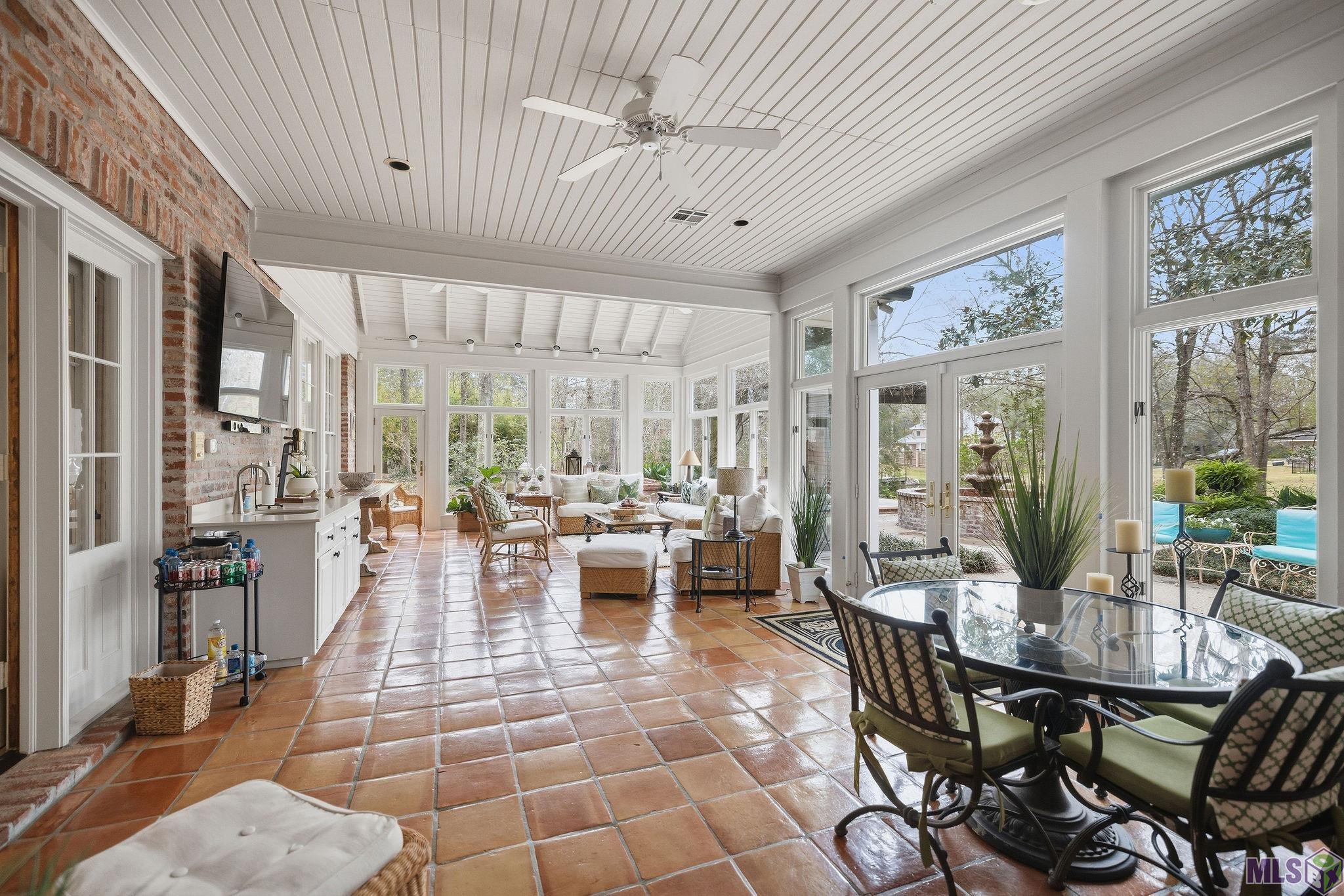 19173 Hickory Bay Court Baton Rouge, LA 70817 - Photo 13 of 47