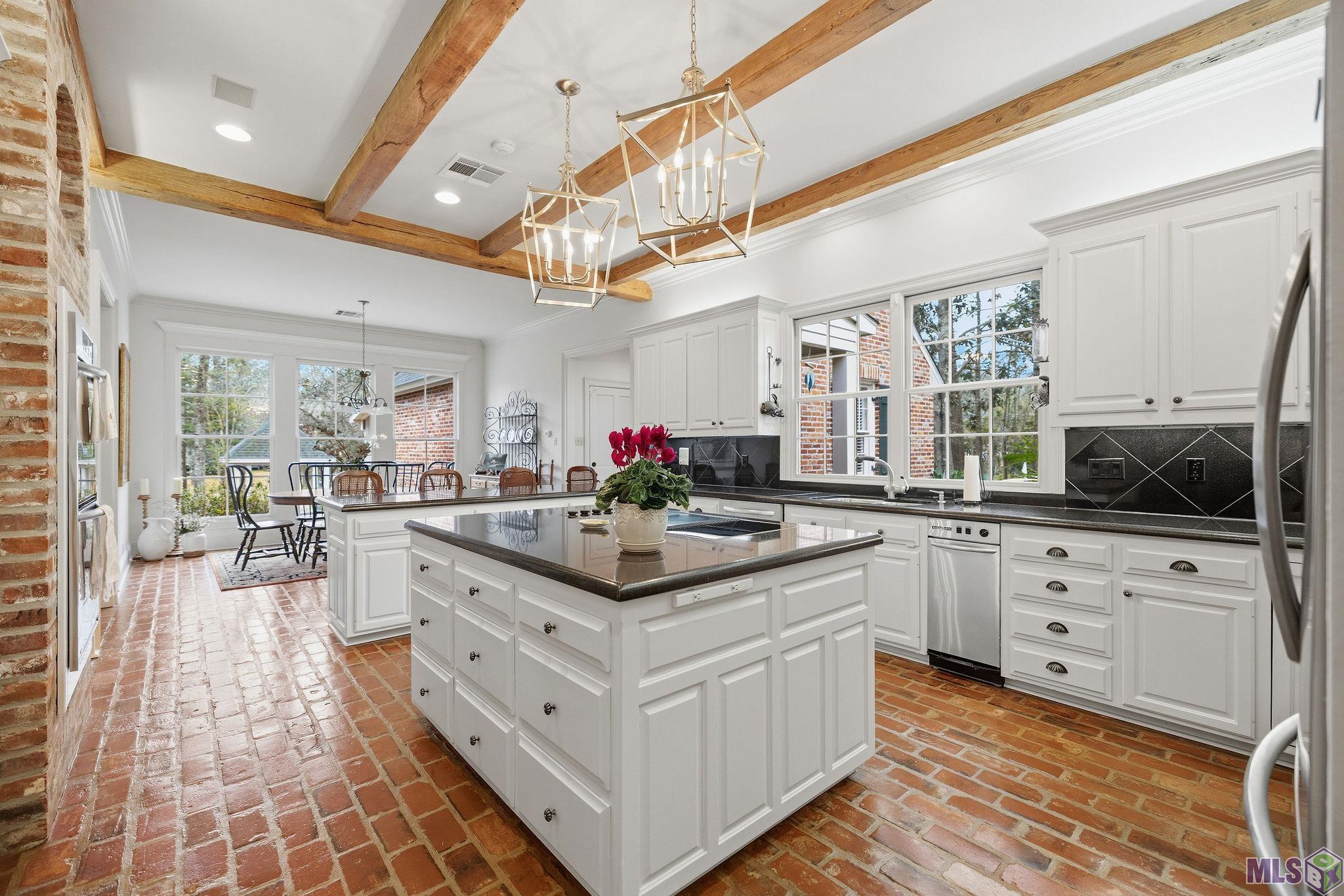 19173 Hickory Bay Court Baton Rouge, LA 70817 - Photo 16 of 47