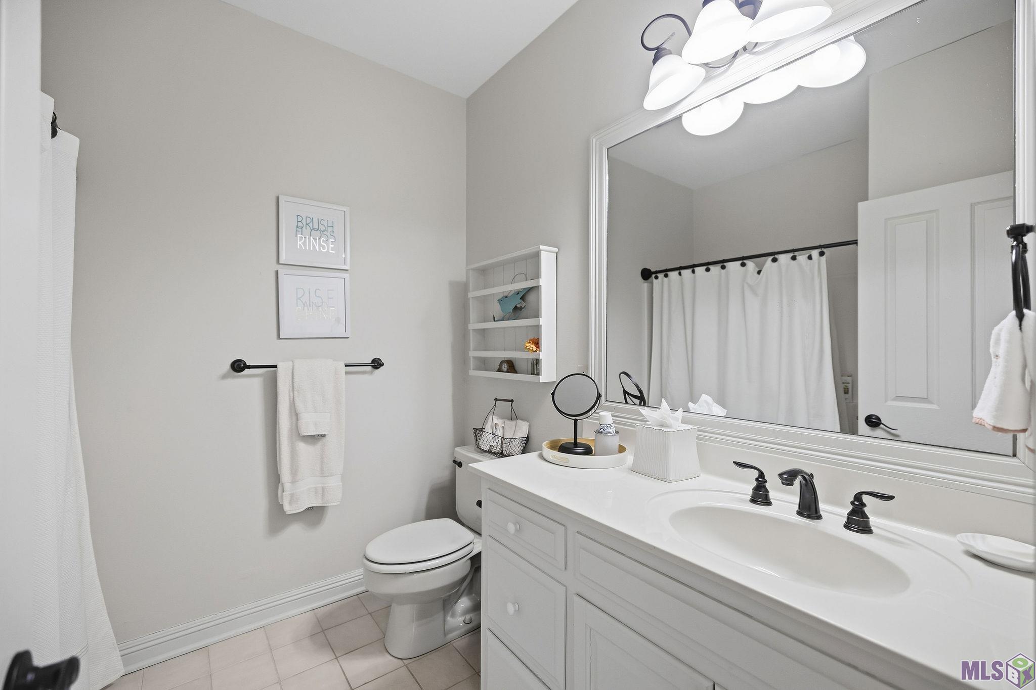 19173 Hickory Bay Court Baton Rouge, LA 70817 - Photo 34 of 47