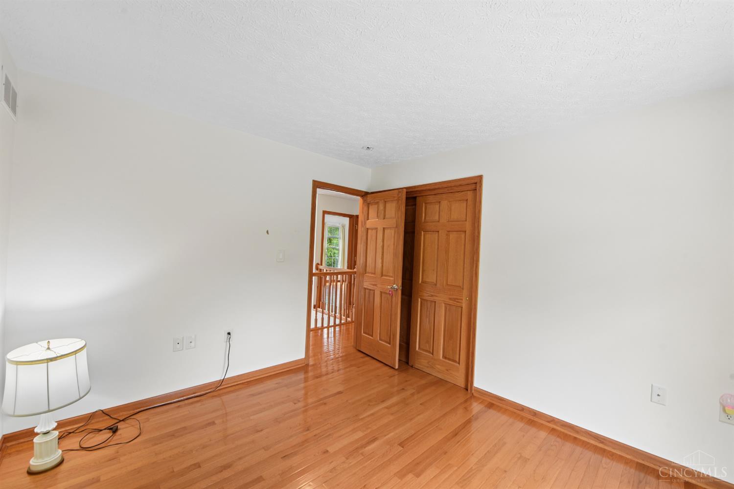 1109 Asbury Road Cincinnati, OH 45255 - Photo 53 of 69
