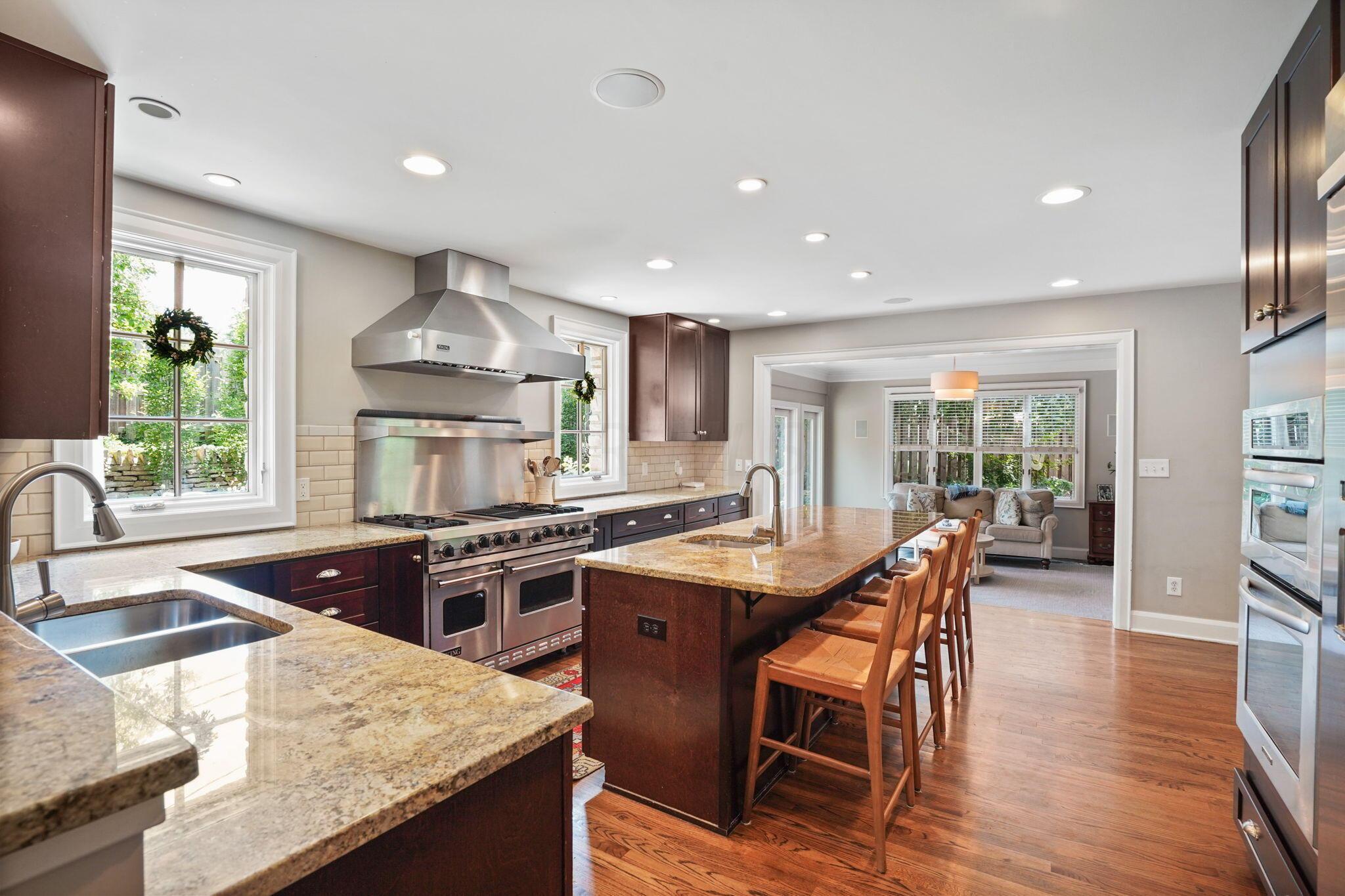 2076 Elgin Road Columbus, OH 43221 - Photo 30 of 82 30-web-or-mls-DSC00148