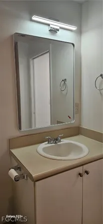 a close up view of washer and dryer