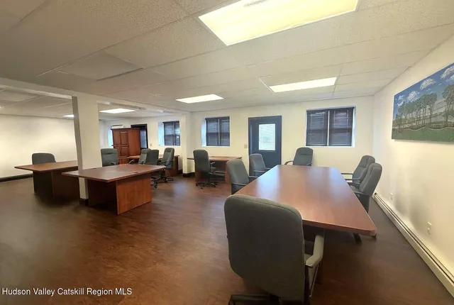 $325,000 | 118 Grand Street, Kingston, NY 12401