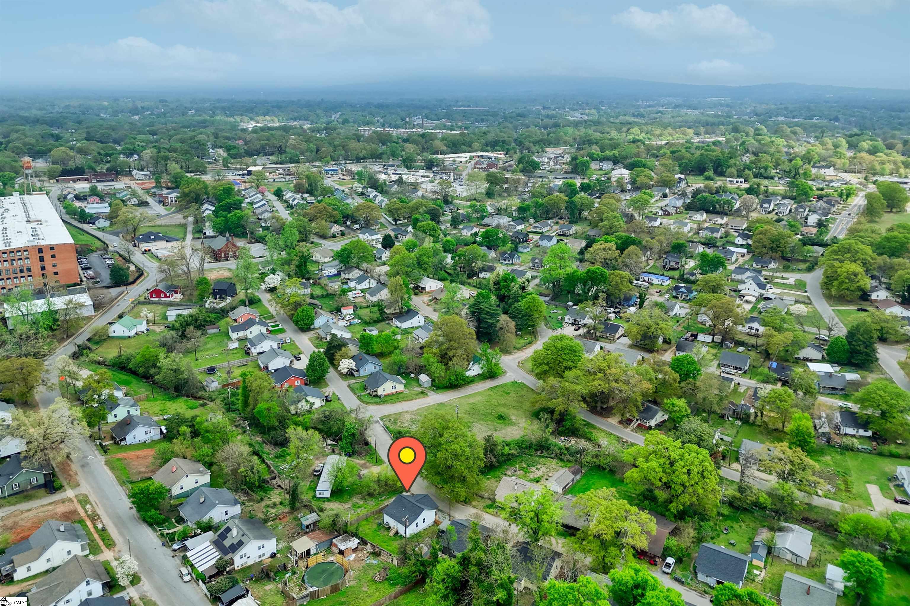23 Ross Street Greenville, SC 29611 - Photo 25 of 28