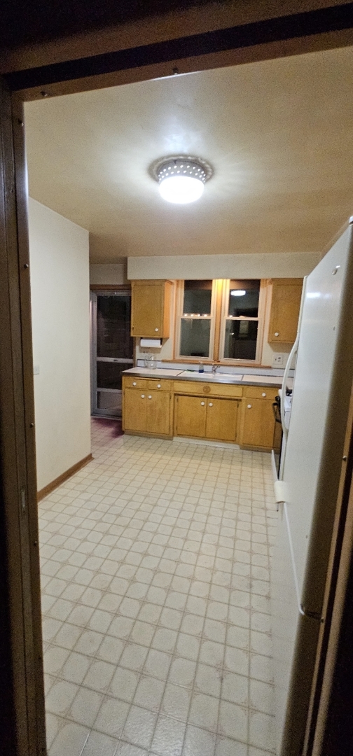 10643 South Ridgeway Avenue Chicago, IL 60655 - Photo 39 of 40 Gallery Image 39