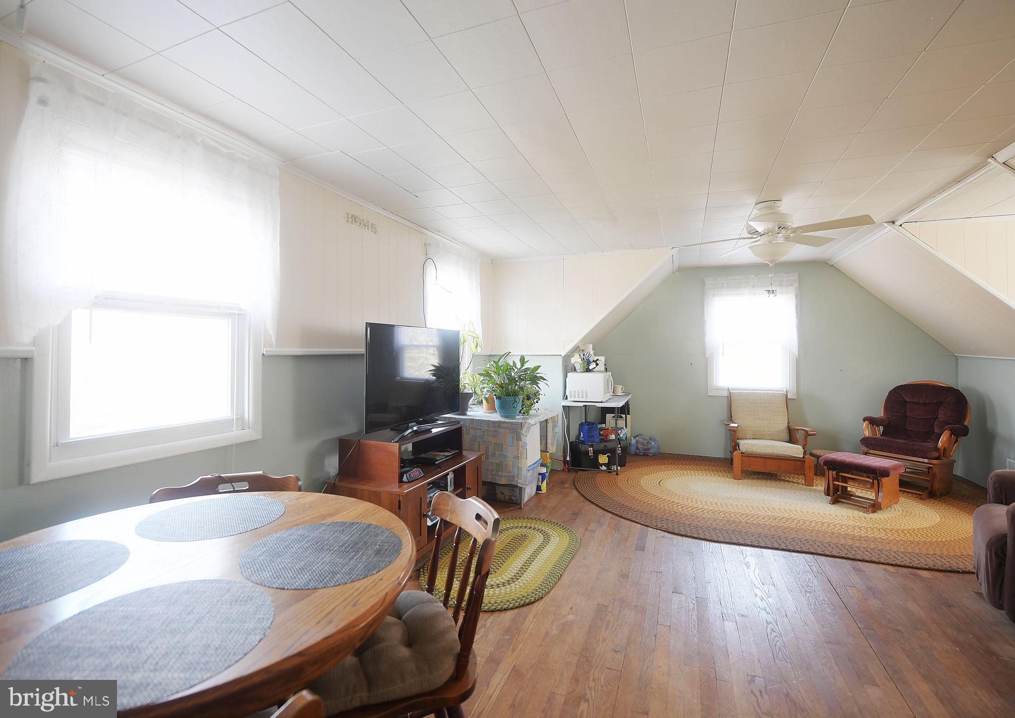 2206 Pleasantville Road Fallston, MD 21047 - Photo 17 of 26 Upper family room/den