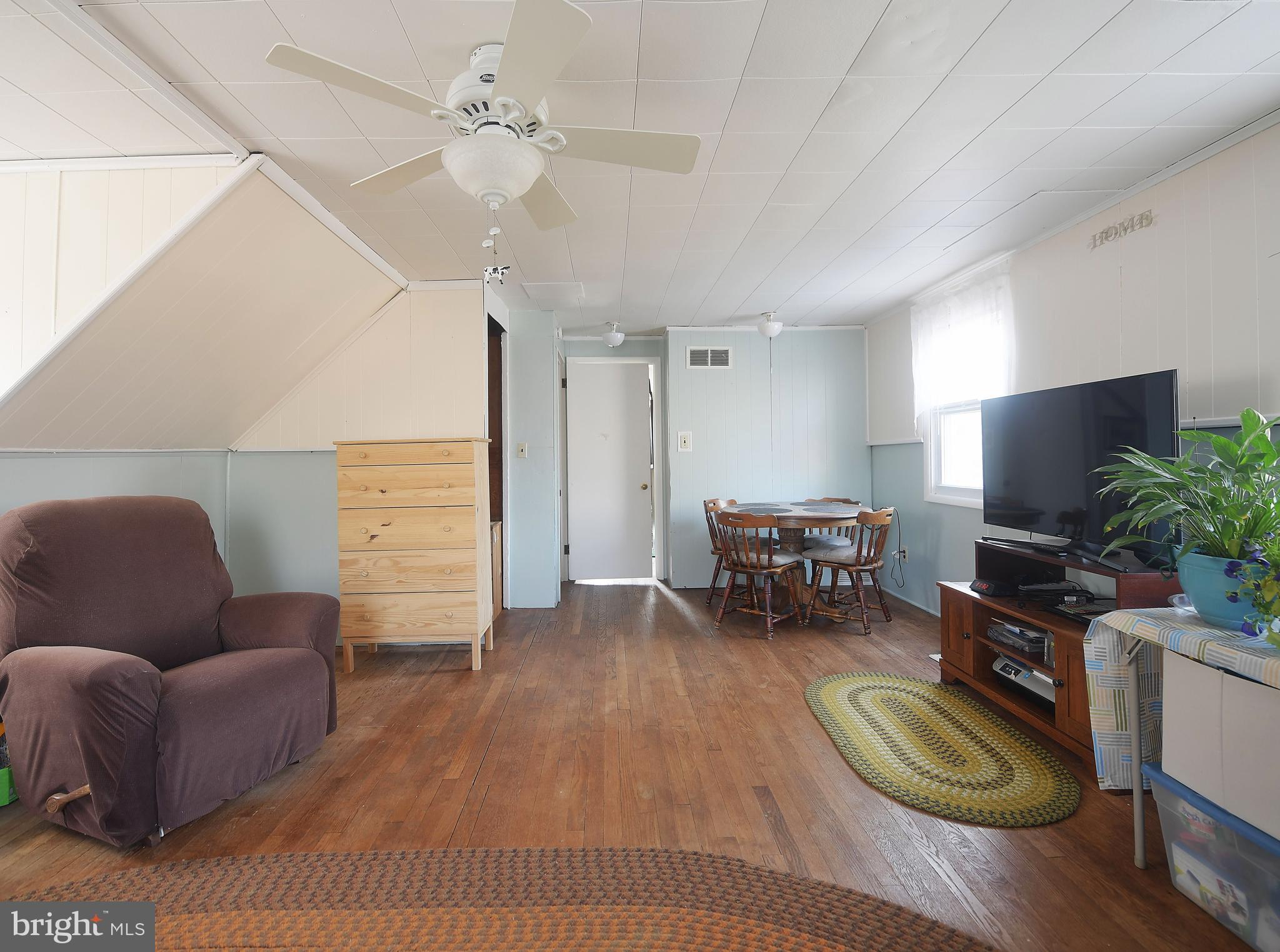 2206 Pleasantville Road Fallston, MD 21047 - Photo 18 of 26 Upper family room/den