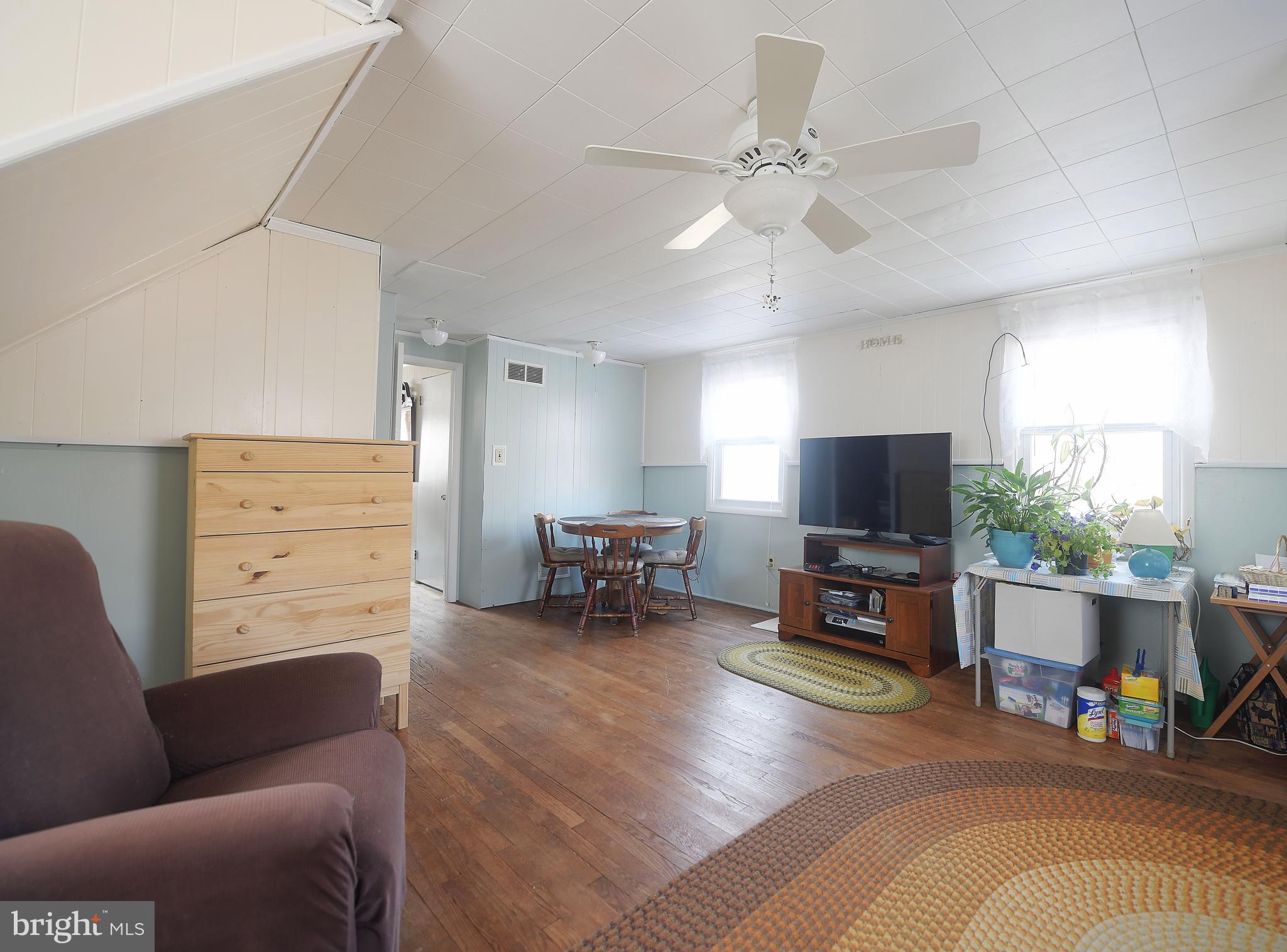 2206 Pleasantville Road Fallston, MD 21047 - Photo 19 of 26 Upper family room/den