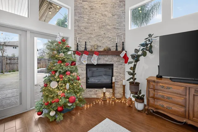 $800,000 | 4967 Heatherdale Lane, Carmichael, CA 95608