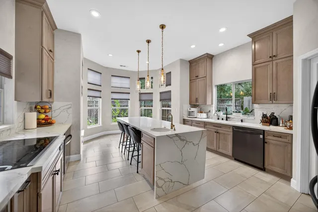 $800,000 | 4967 Heatherdale Lane, Carmichael, CA 95608