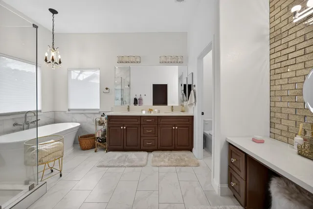 $800,000 | 4967 Heatherdale Lane, Carmichael, CA 95608