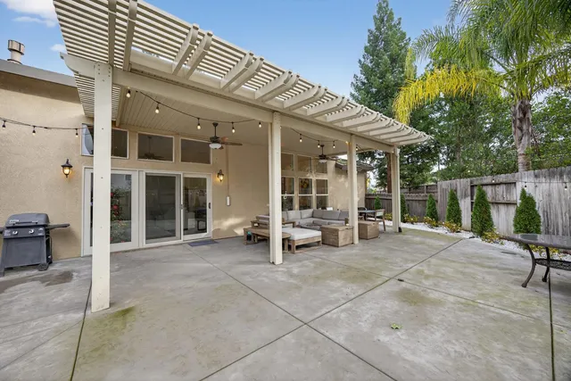 $800,000 | 4967 Heatherdale Lane, Carmichael, CA 95608