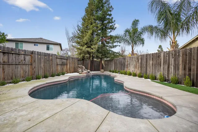 $800,000 | 4967 Heatherdale Lane, Carmichael, CA 95608