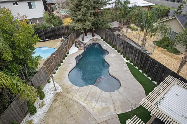 $800,000 | 4967 Heatherdale Lane, Carmichael, CA 95608