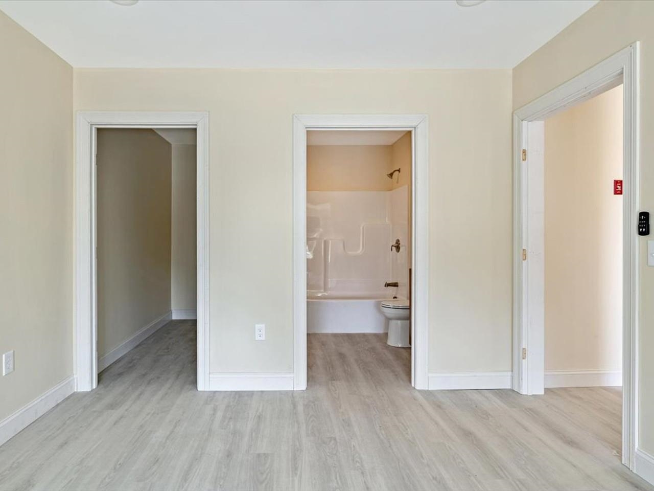 189 Pearl Street, Unit 103 St. Albans, VT 05478 - Photo 8 of 24