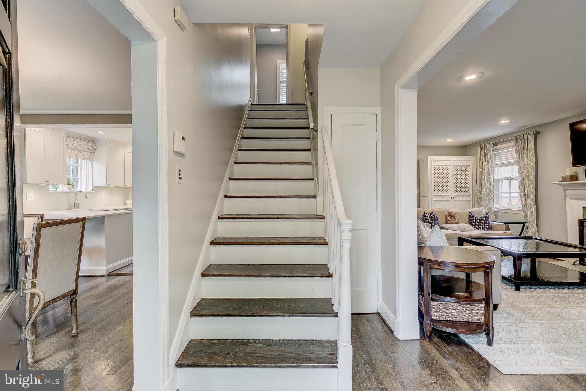 335 Broadmoor Road Baltimore, MD 21212 - Photo 5 of 66