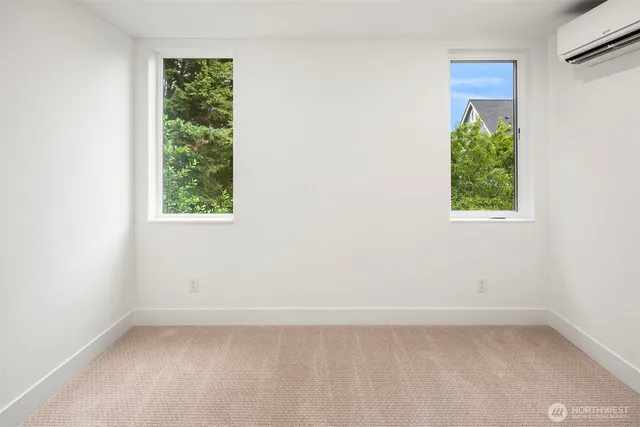 $799,950 | 725 18th Avenue, Unit C, Seattle, WA 98122