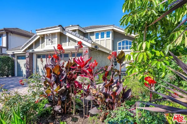$8,500 | 7513 West 83rd Street, Playa del Rey, CA 90293