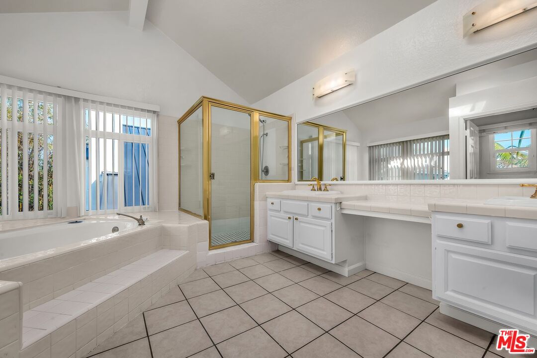 7513 West 83rd Street Playa del Rey, CA 90293 - Photo 32 of 45