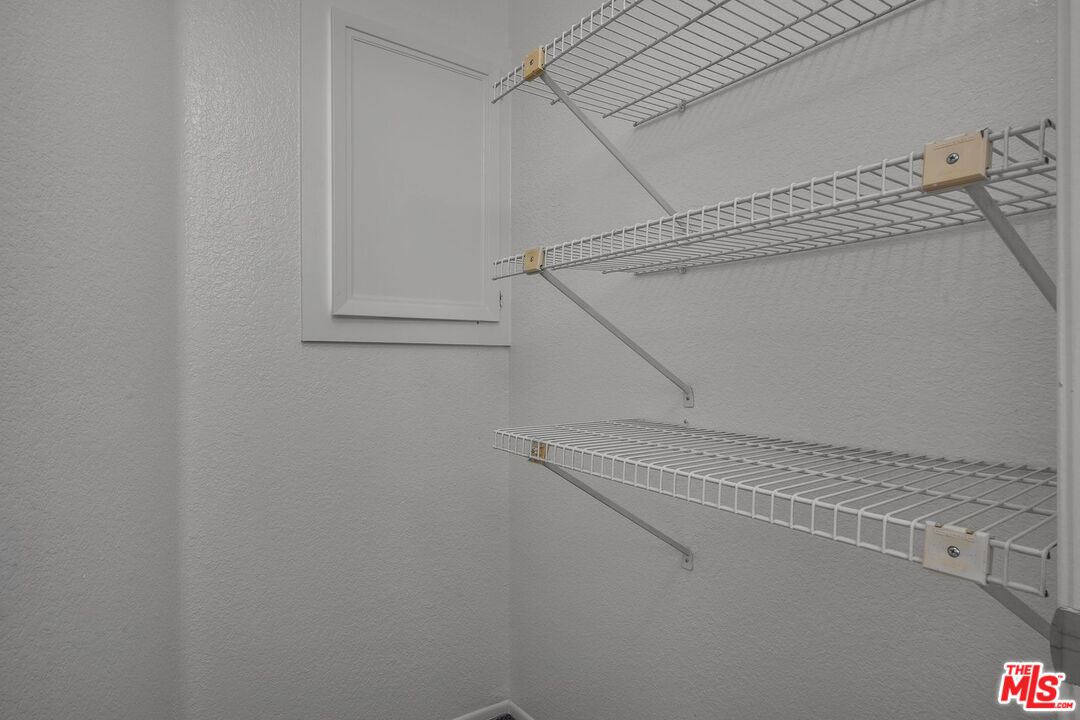 7513 West 83rd Street Playa del Rey, CA 90293 - Photo 38 of 45