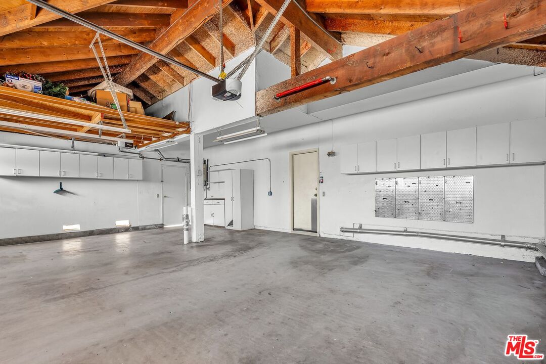 7513 West 83rd Street Playa del Rey, CA 90293 - Photo 39 of 45