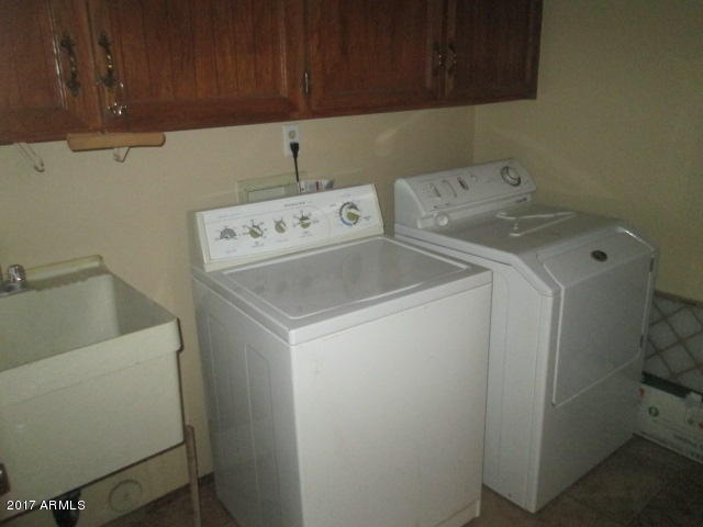 4945 East Camelback Road Phoenix, AZ 85018 - Photo 8 of 20 027