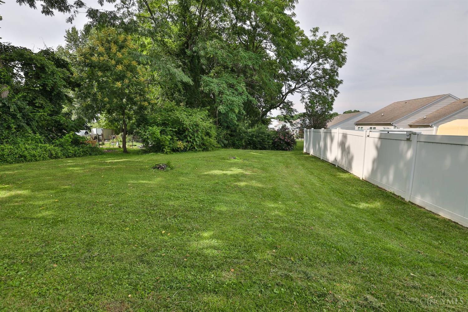 7307 Hunters Ridge Lane Cincinnati, OH 45247 - Photo 52 of 69