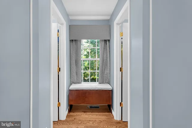 $5,999 | 2708 North Kensington Street, Arlington, VA 22207