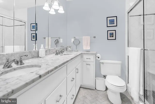 $5,999 | 2708 North Kensington Street, Arlington, VA 22207