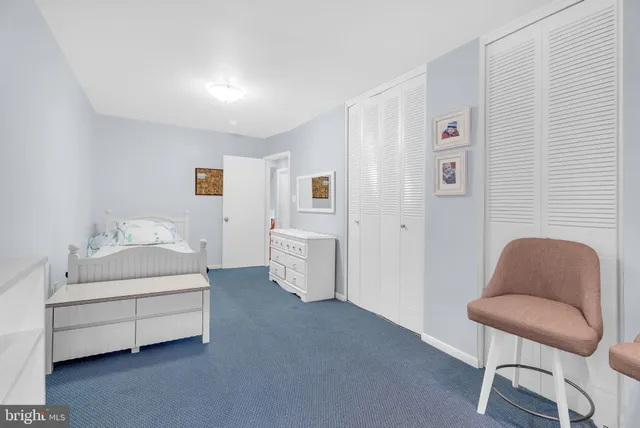 $5,999 | 2708 North Kensington Street, Arlington, VA 22207