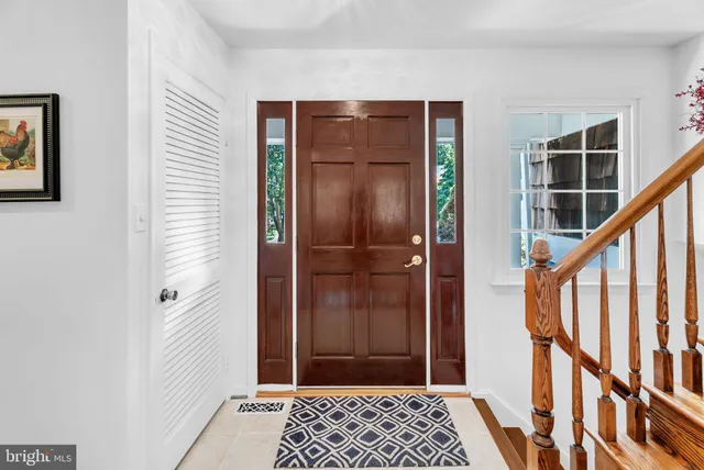 $5,999 | 2708 North Kensington Street, Arlington, VA 22207